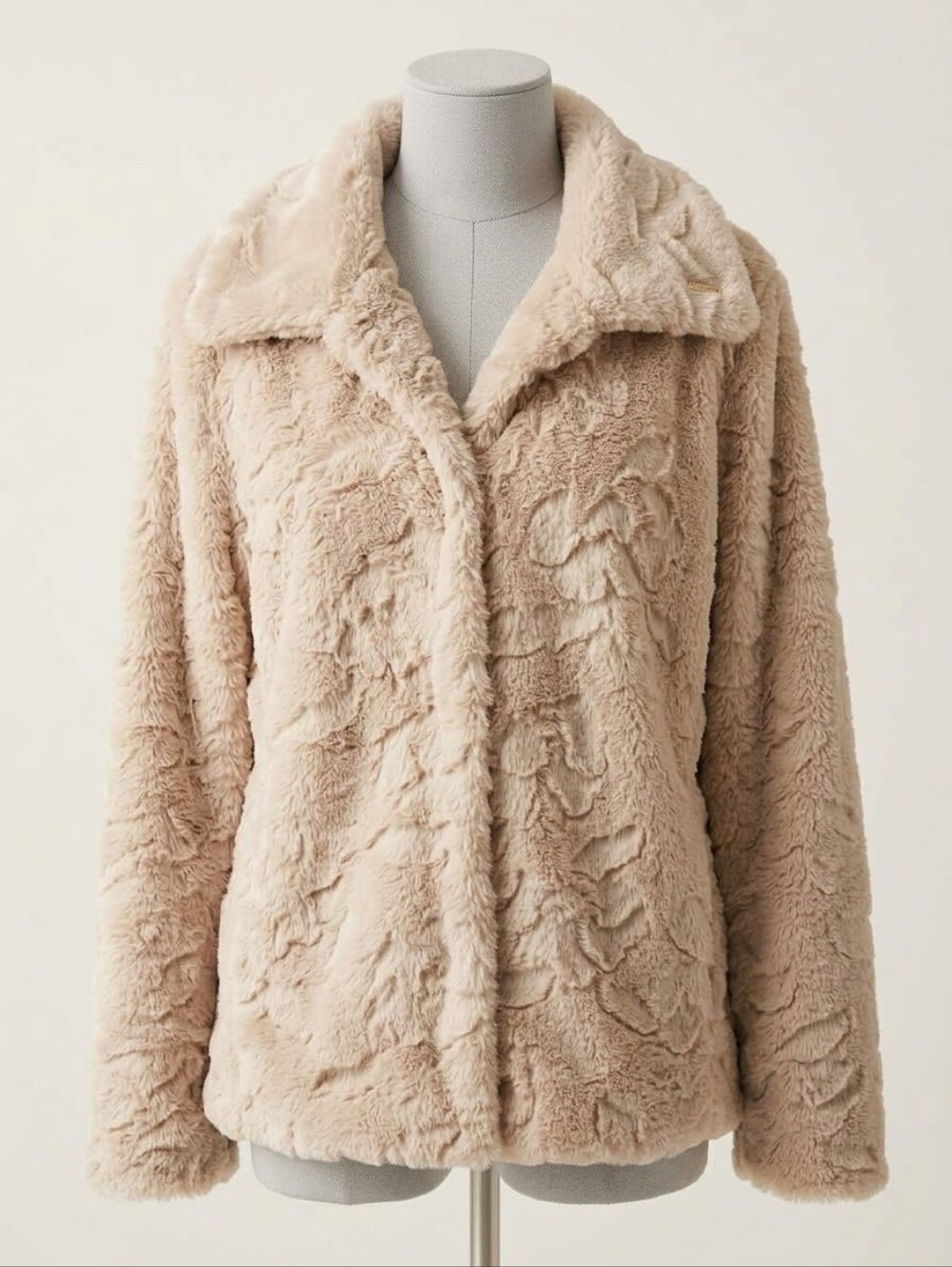 Betsey Johnson Floral Embossed Faux Fur Jacket - Cream, Size XL